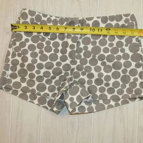 J. Crew Womens Jubilee Shorts Gray Ivory Deco Dots Polka Dot Cotton Twill Size 2 - Picture 7 of 9
